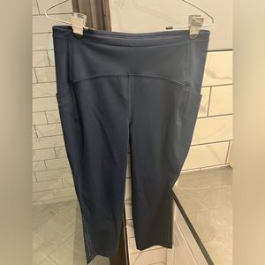 Lululemon leggings navy blue capris size 12